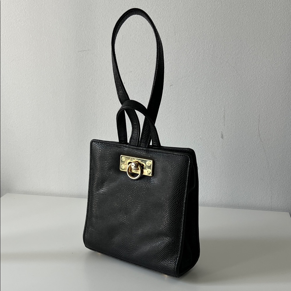 Vintage Elegant Black snake embossed  Handbag